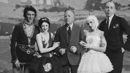 Baletin 10-vuotisjuhla Joutsenlammen merkeissä 1932.