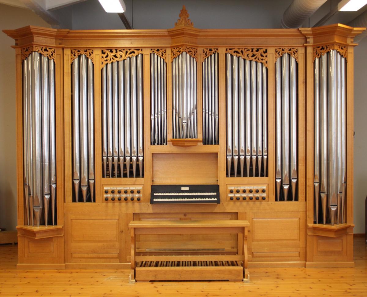 Photo is taken in front of Verschueren organ.