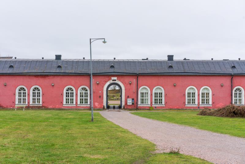 HIAP gallery in an old pink building in Suomenlinna, Helsinki